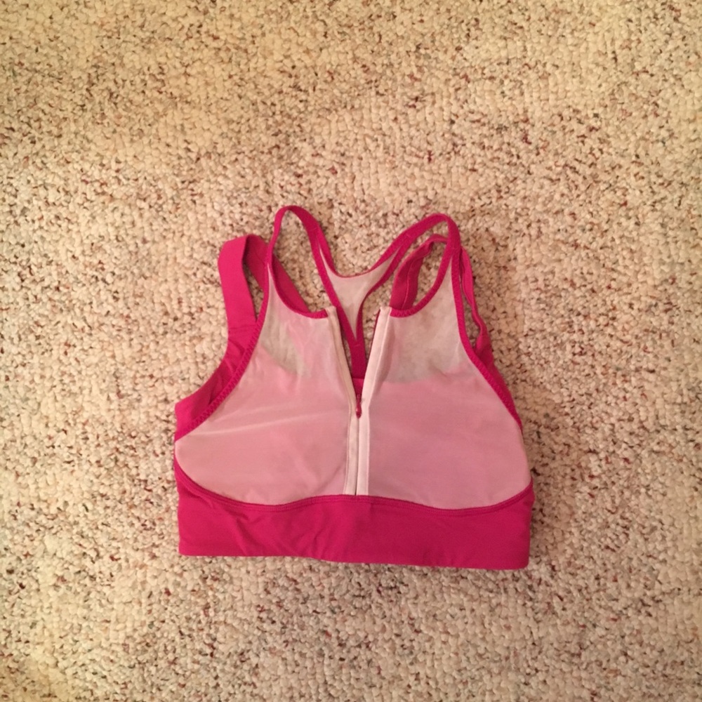 Lulu Lemon Sports Bra with zipper detail Size 6
